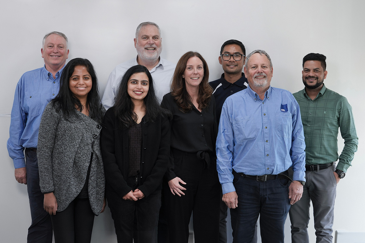 Sales Support Team Group Image (1200)